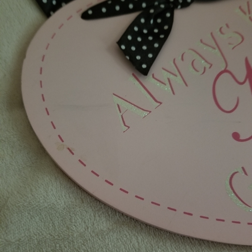 Always Kiss Me Goodnight Sign - Picture 3 of 8